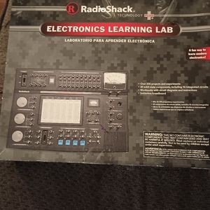 Vintage Radio Shack Electronics learning kit